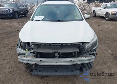 2019 Subaru Outback 2.5I Limited z USA, uszkodzony, nr VIN 4S4BSAJC3K3353928